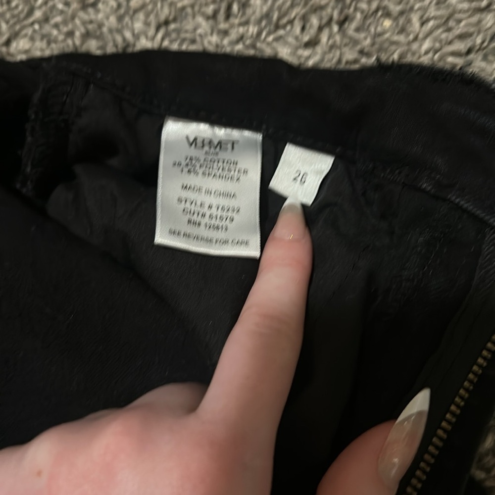 Black VSMET Pants